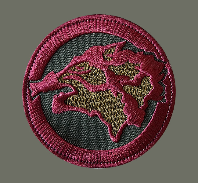 Patch rond rouge - 7 euros